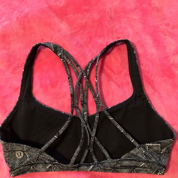 lululemon sports bra - Picture 2 of 2